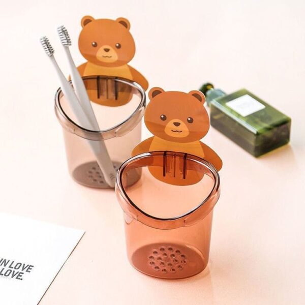 Toothbrush Holder with Multiple Slots and Hygienic Design - Image 2