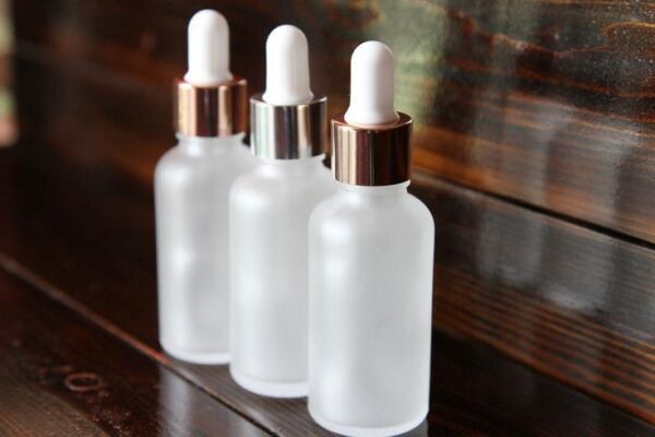 Reliable Conical Dropper Bottle for Precise & Mess-Free Dispensing - Image 3
